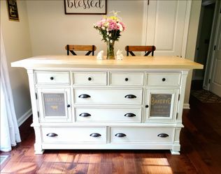 Custom Farmhouse Kitchen Island/Bar