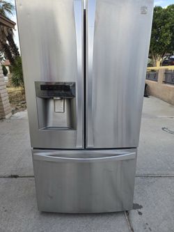 REFRIGERATOR KENMORE