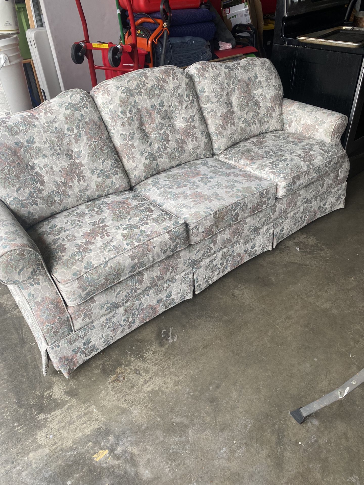 Couch 3 Seat 