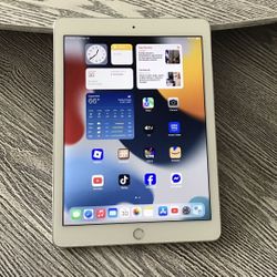 Apple iPad Air 2 in excellent condition-unlocked- complete with charge cord. $60