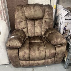 Oversized Powered recliner