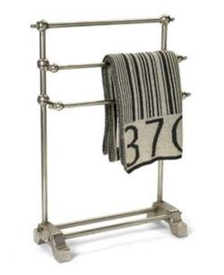 Lynette Towel / Rug Standing Bar
