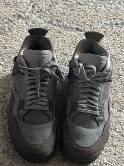 Jordan 4 SE wet cement size 10