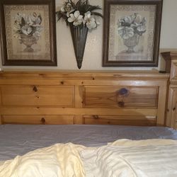 Bedroom Set For Sale  King Size 