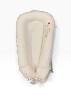 Doc A Tot white Deluxe + dock