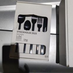 Set Of Silverware X2