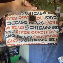 Dooney And Bourke Hang Bag