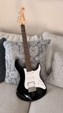 Yamaha PAC012 Electric Guitar Black