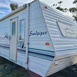 01 Camping Trailer W/Slideout  24ft