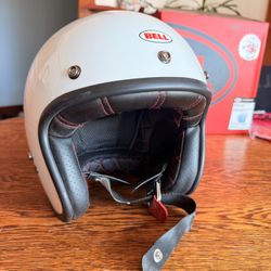 Bell Custom 500 Motorcycle Helmet – Vintage White – Size M