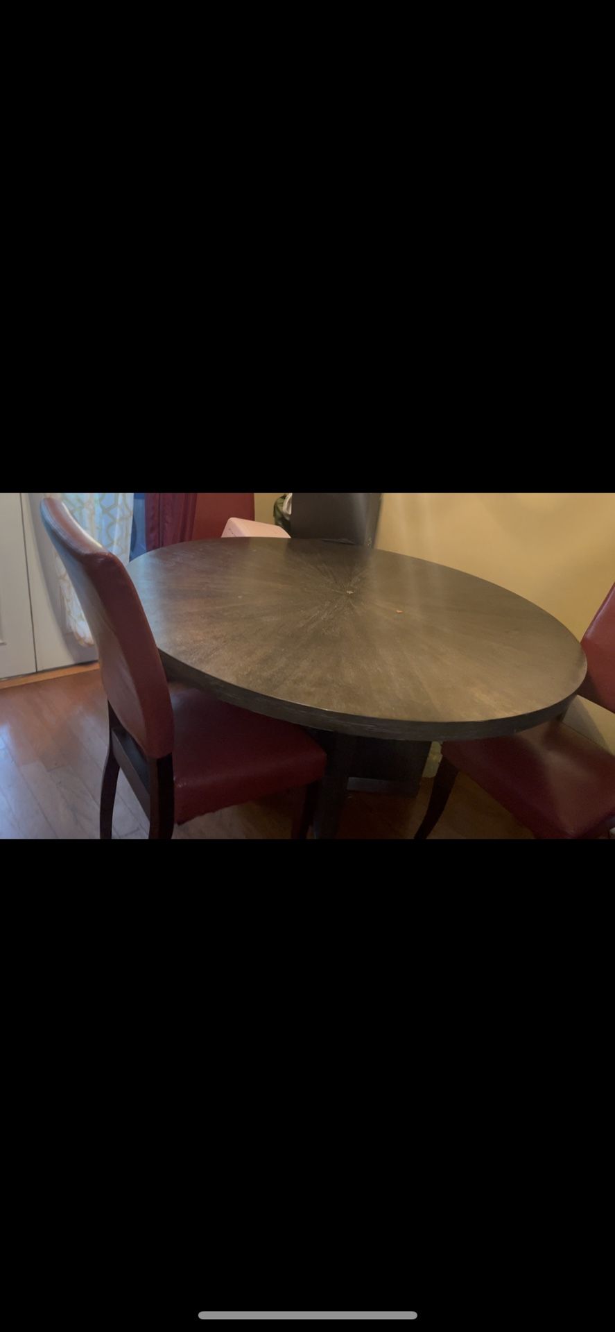 Kitchen/dining Round Table 