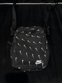 Nike crossbody bag