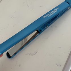 Babybliss Pro  Nano Titanium Hair Straightener & Curler