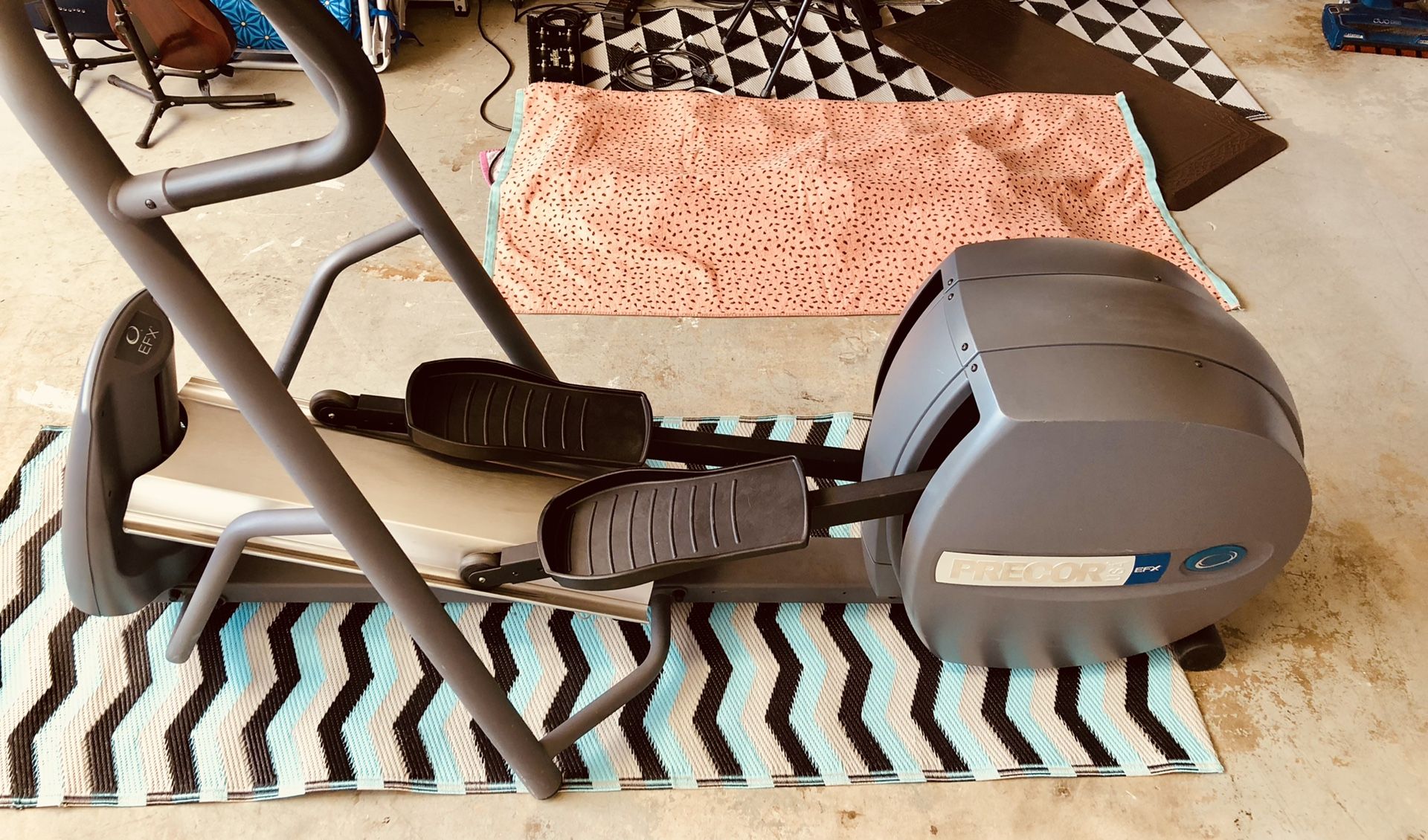 💪🏻Precor EFX Elliptical Cross Trainer 🌞 Extreme Price Reduction