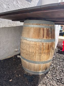 Rustic Oak Wood Barrel with Metal Bands