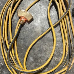 Three-way extension cord 50 foot long