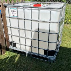 Contenedor De 1000 Litros  275 Gallons Apex  Ideal Para Agua O Gasolina  Como Nuevo