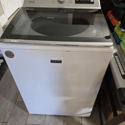 Maytag Washing Machine 