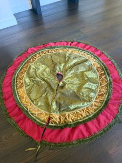 Christmas Tree Skirt Gold Red Green