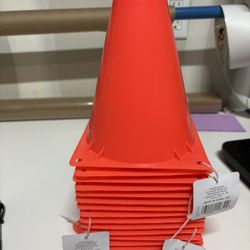 18 small cones great for crafts