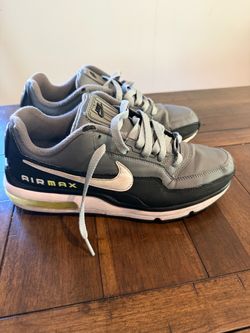 Nike Ir Max LTD3 shoes , size 8.5 Men, used in good condition
