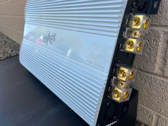 Mrmusicman CHAOS 9500RMS Bass Amplifier - $699