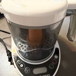 Baby Brezza Food Maker 
