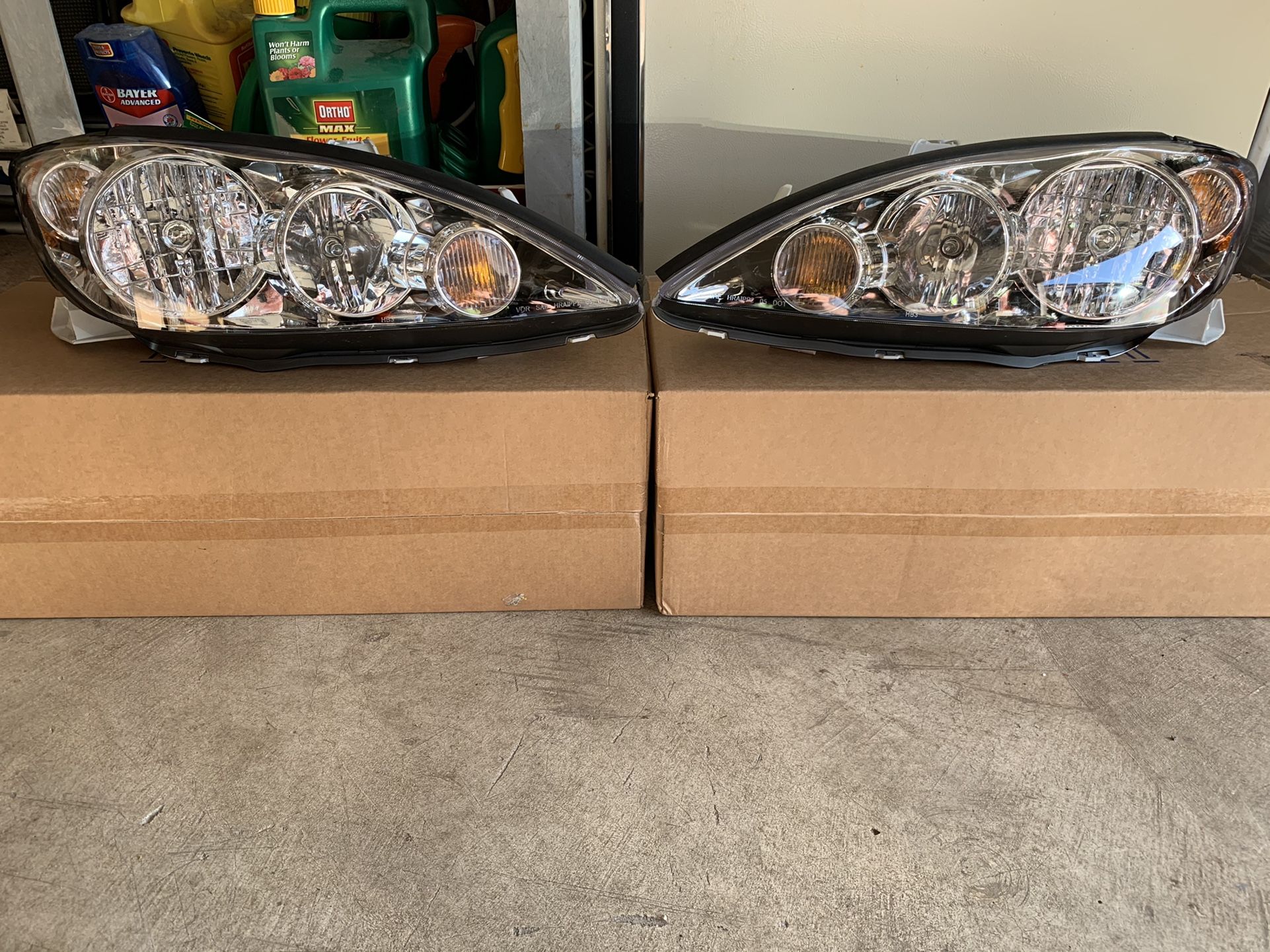 Introduce 81+ images 2005 toyota camry headlight assembly In