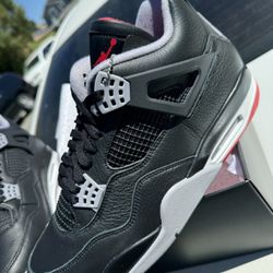 Jordan 4 Bred 