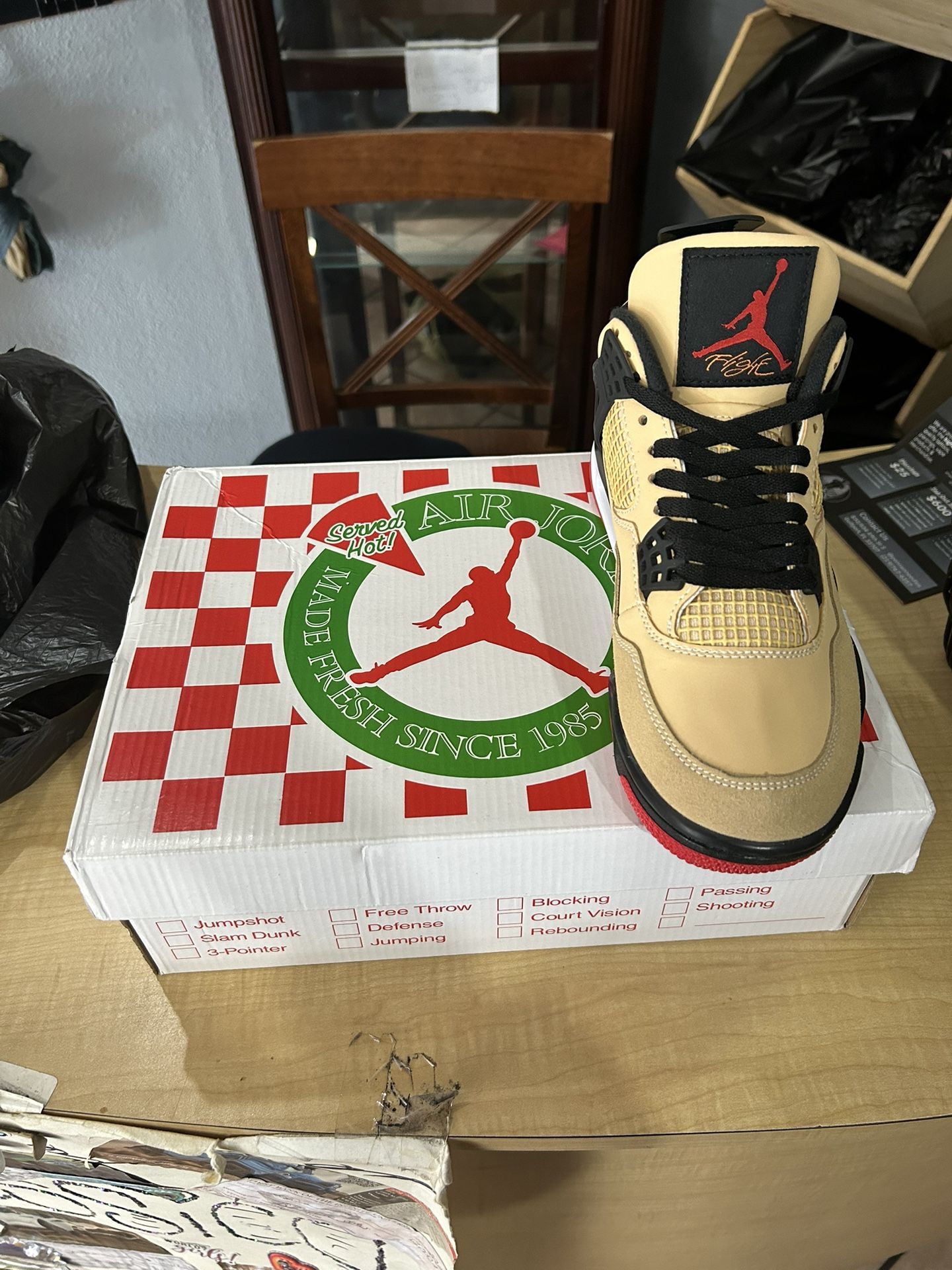 Air Jordan 4 Retro 'Pizza’