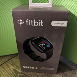 Versa 4 Smartwatch Fitbit