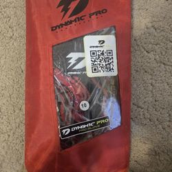 Dynamic PRO Red Goalkeeping Gloves 