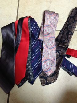Men's tie