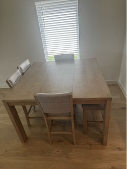 I Natural Grey Wood 36-54" Extendable Square Counter Height With Bench Set For 6