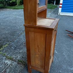 Free Storage cabinet