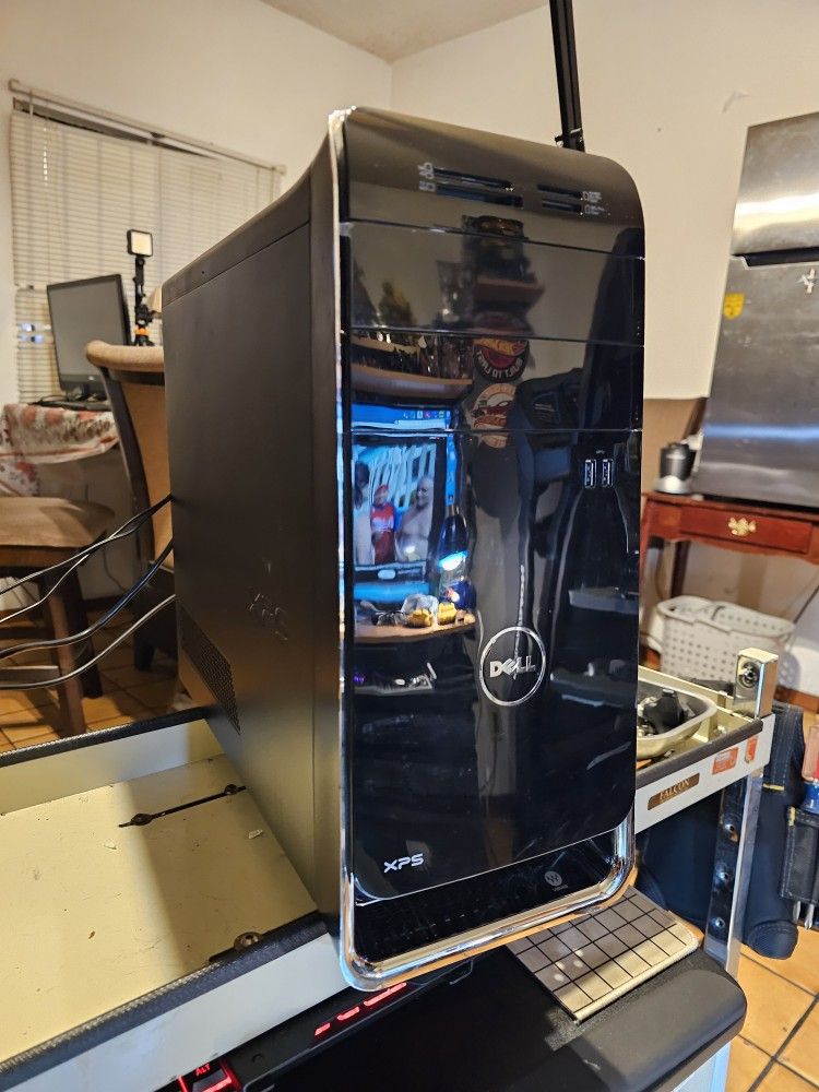 Dell XPS PC Intel i7 3.60GHz-CPU 16GB Ram 1TB SSD GPU: NVIDIA Graphics