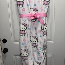 Hello Kitty Throw Blanket $25