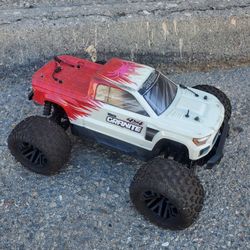 RC Car Arrma 4x4