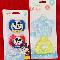 2 SET/0+MTHS🔴🍼💛🔵DISNEY MICKEY 2PK OF DESIGNED PACIFIER SET&0+MTHS🟢💦2PK OF WATER TEETHERS🔵🪩