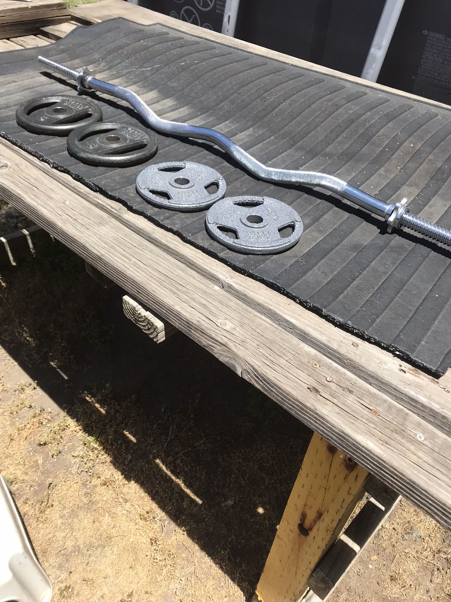 Chrome Curved Curl Bar With 2 Hex Nut Spin Lock Collars And Weights For Sale