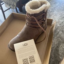 UGG Boots-Caspia Size 8