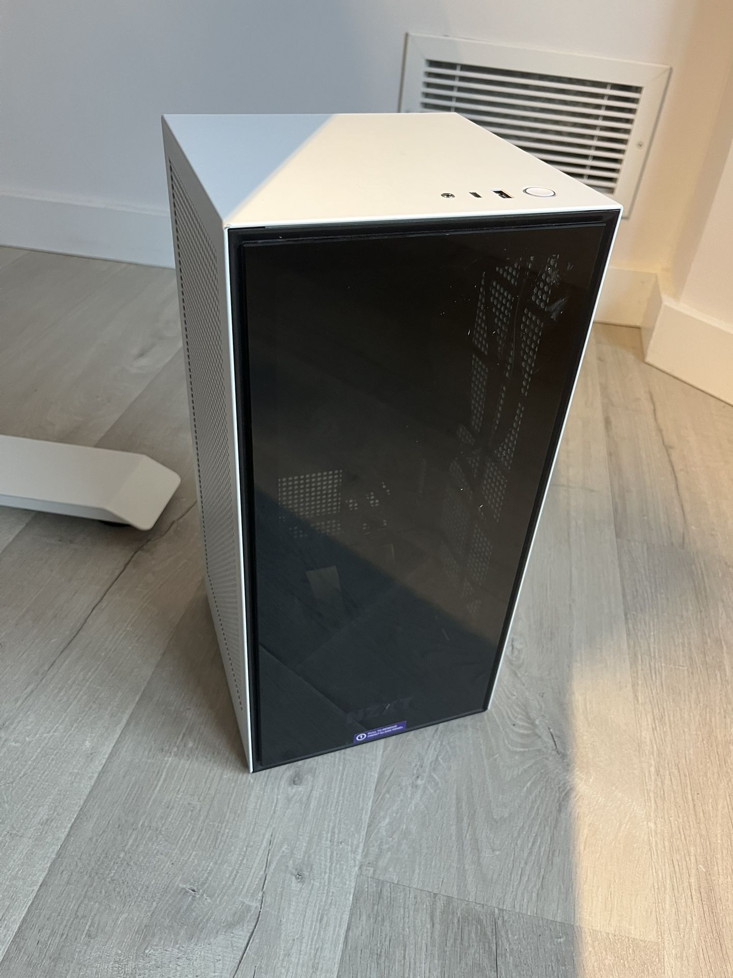 Nzxt H1 V1 Case