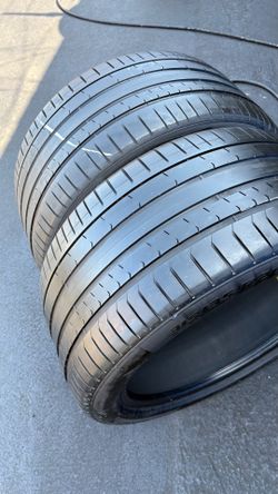 2 tire 315/35/20 Pirelli P Zero