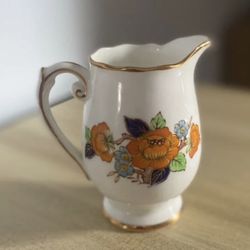 Vintage Roslyn China Sherwood Porcelain floral creamerV