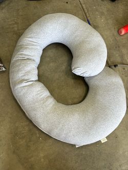 Pregnancy Pillow - FREE