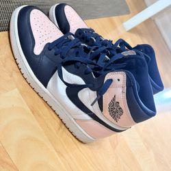 Nike Air Jordan 1 Mid “Crimson Tint” (Pink/Navy/White)