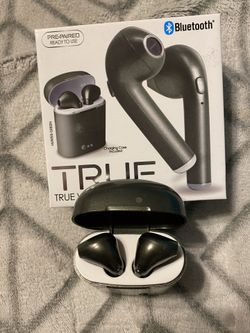 True wireless ear buds