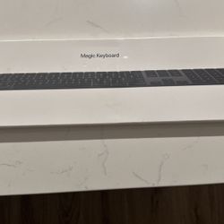 Apple Magic Keyboard With Numeric Keypad And Magic Mouse
