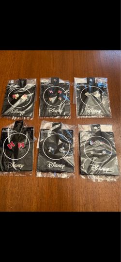 Brand new limited edition Disney kids earrings