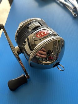Zebco 733 Titanium Spincast Reel for Sale in Desoto, TX - OfferUp